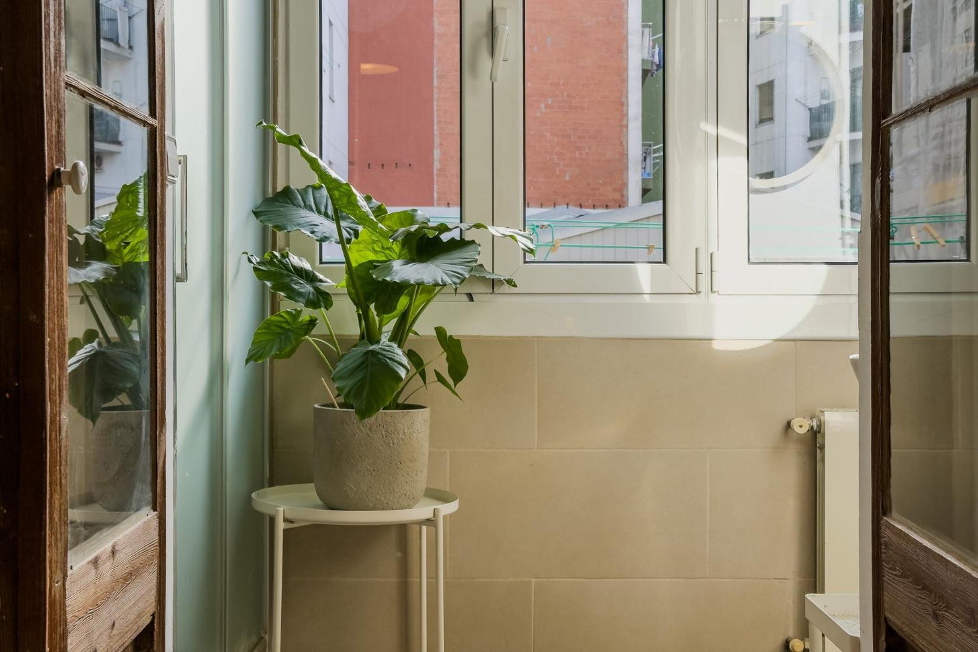 Magalhaes - Trad Flat In Poble Sec, Near Ramblas Barcelona Exterior photo