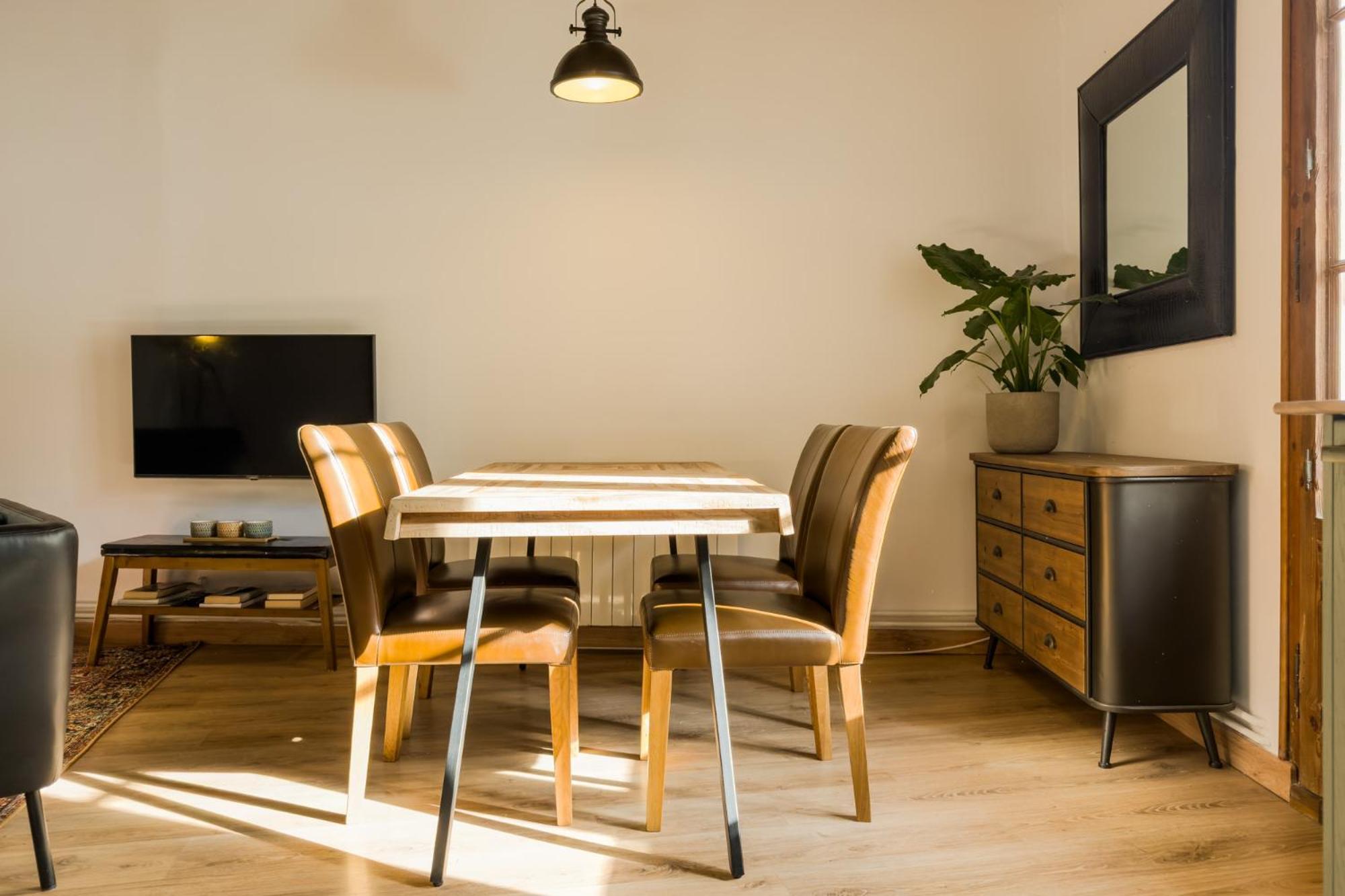 Magalhaes - Trad Flat In Poble Sec, Near Ramblas Barcelona Exterior photo
