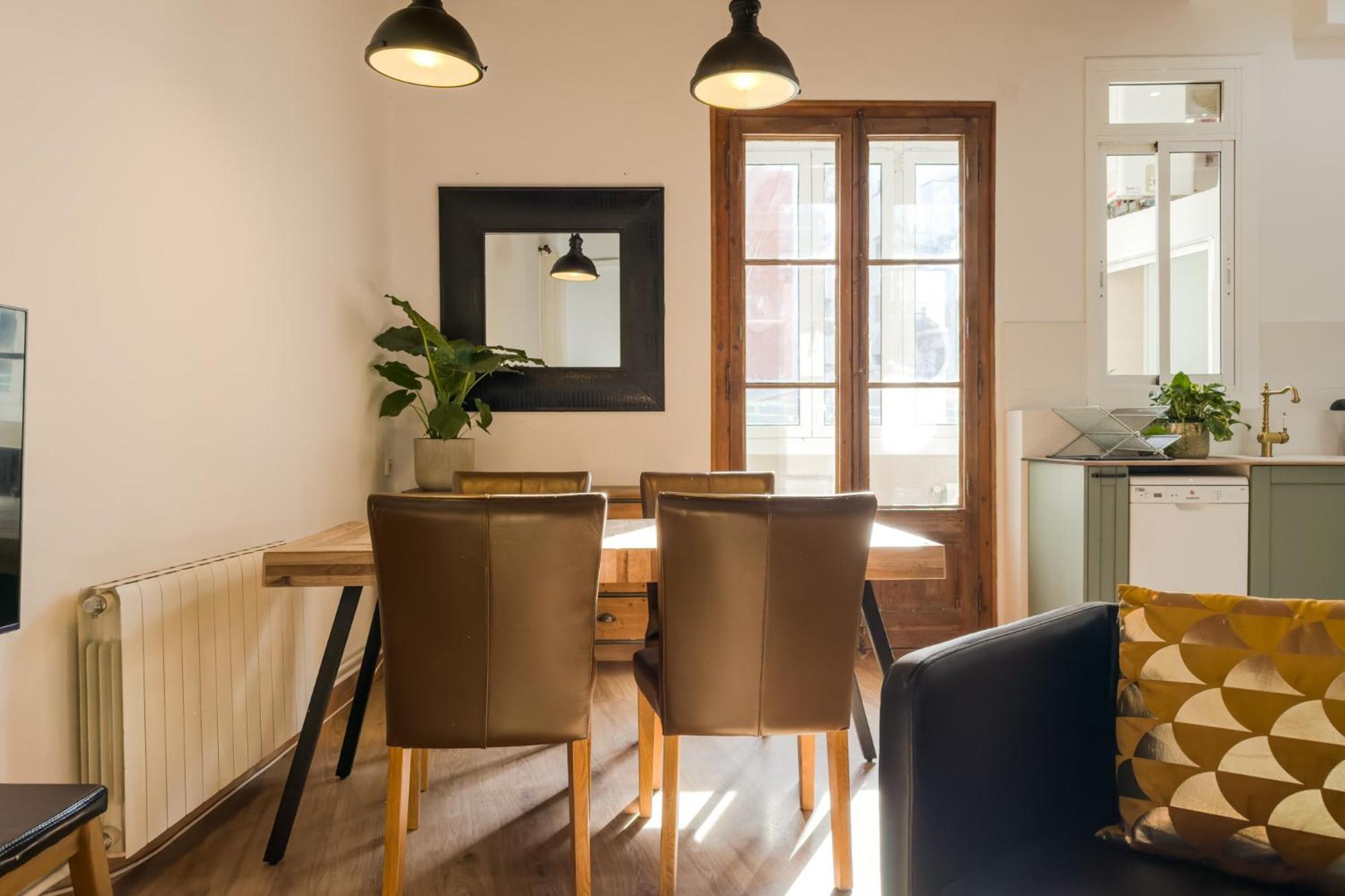 Magalhaes - Trad Flat In Poble Sec, Near Ramblas Barcelona Exterior photo