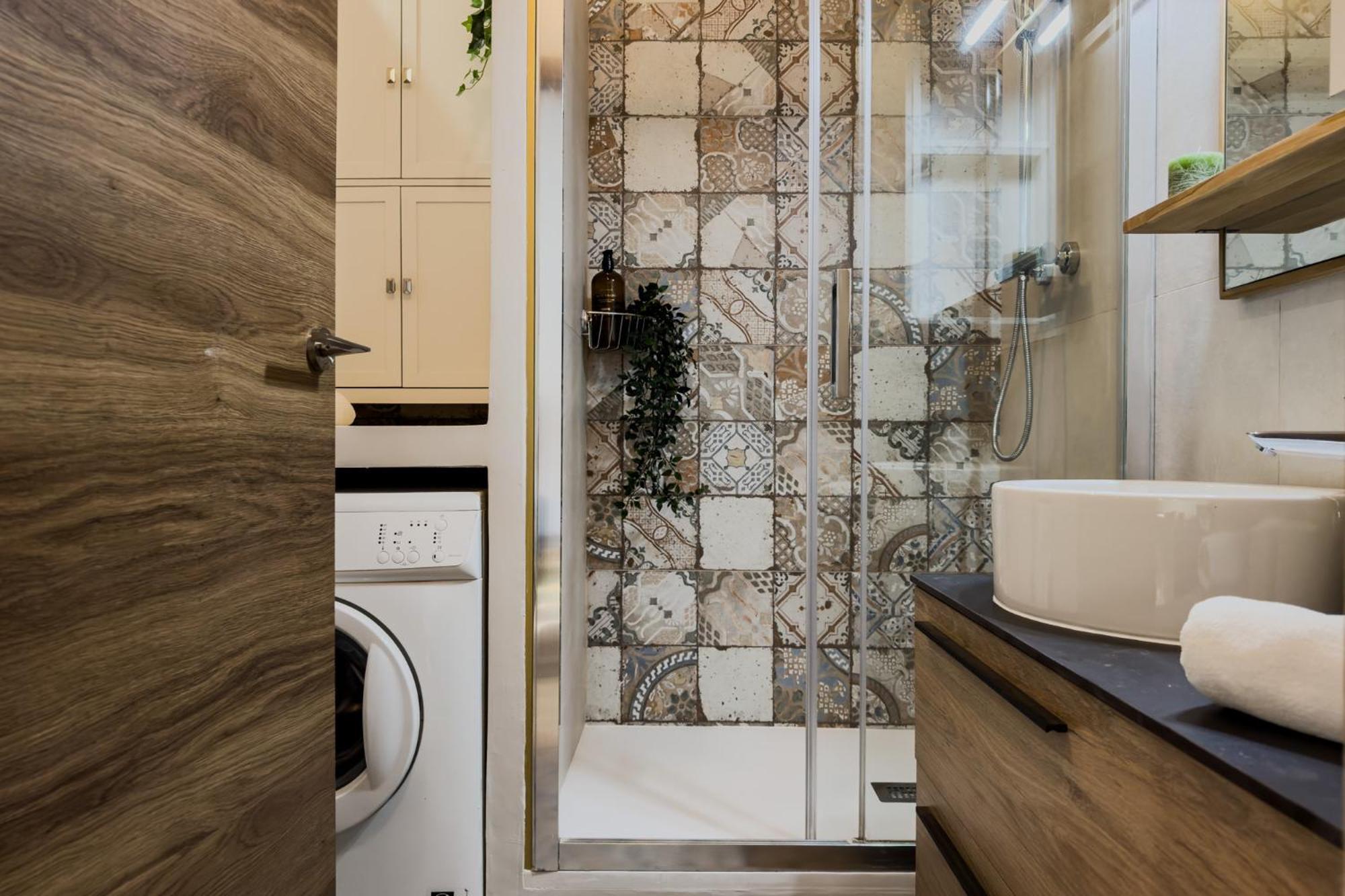Magalhaes - Trad Flat In Poble Sec, Near Ramblas Barcelona Exterior photo